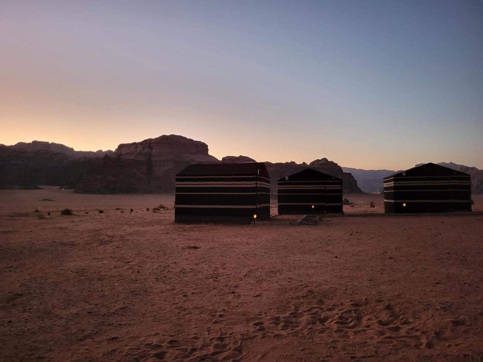 Wadi Rum Desert Heart Camp Экстерьер фото
