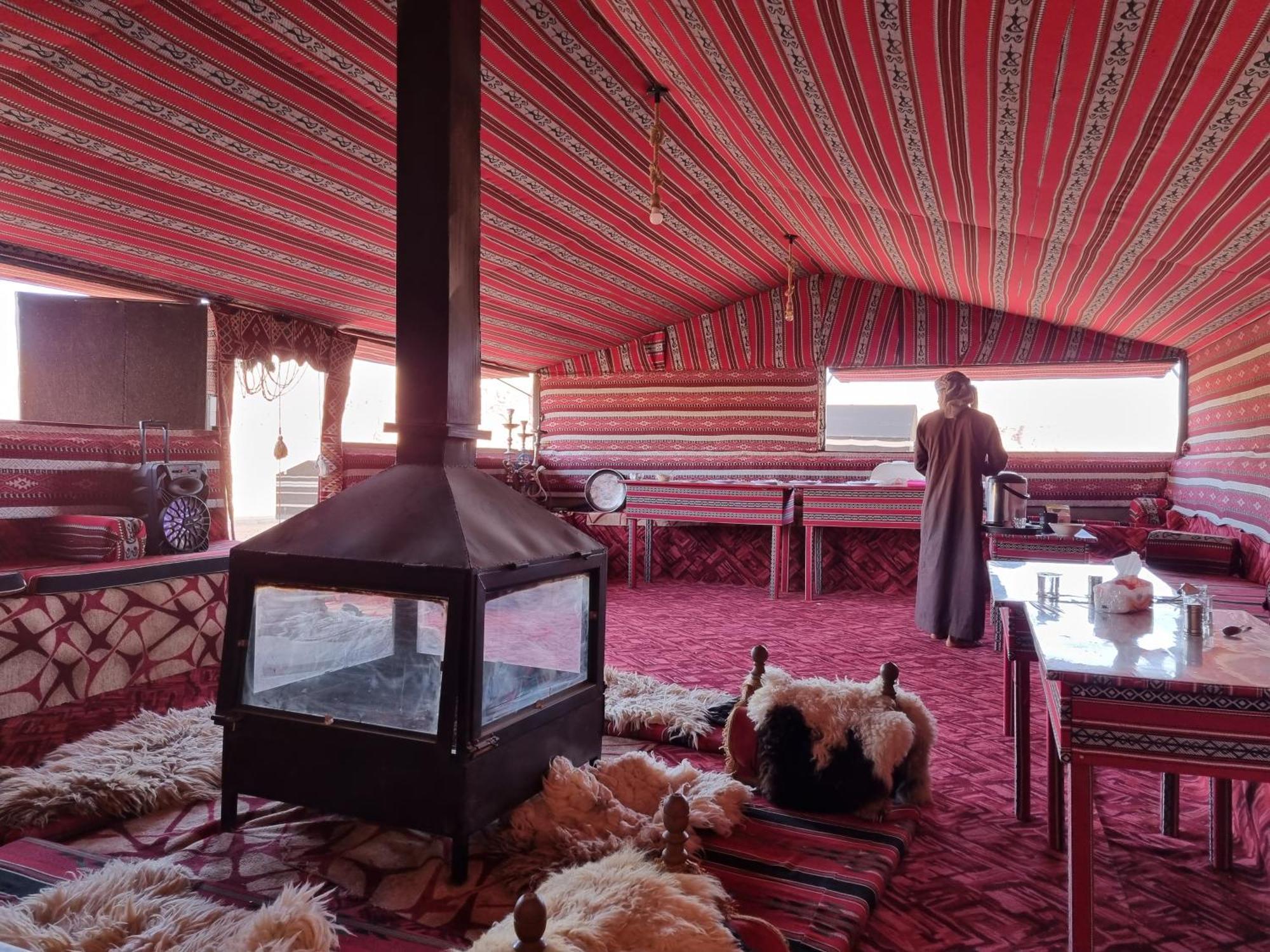 Отель Wadi Rum Desert Heart Camp Экстерьер фото