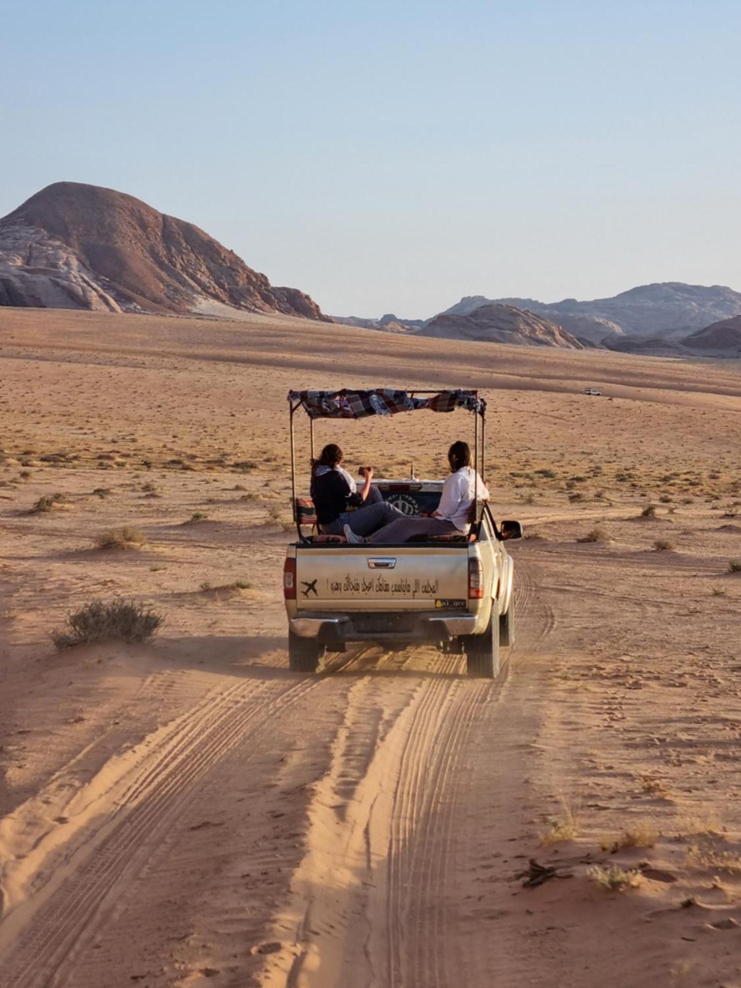 Отель Wadi Rum Desert Heart Camp Экстерьер фото