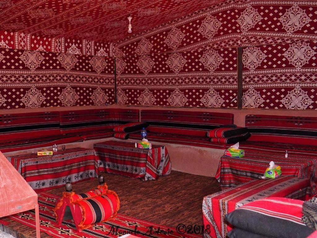 Отель Wadi Rum Desert Heart Camp Экстерьер фото